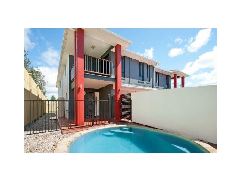 1 & 2/ 13 Silvermaple Street, Robina QLD 4226