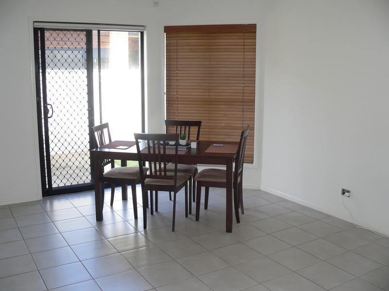 25 Silvermaple Street, Robina QLD 4226