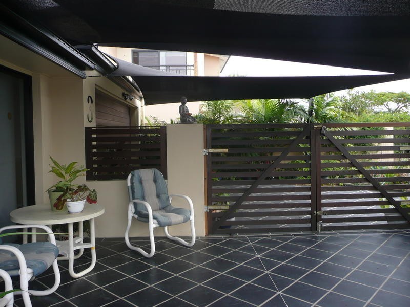 3 Heights Drive, Robina QLD 4226