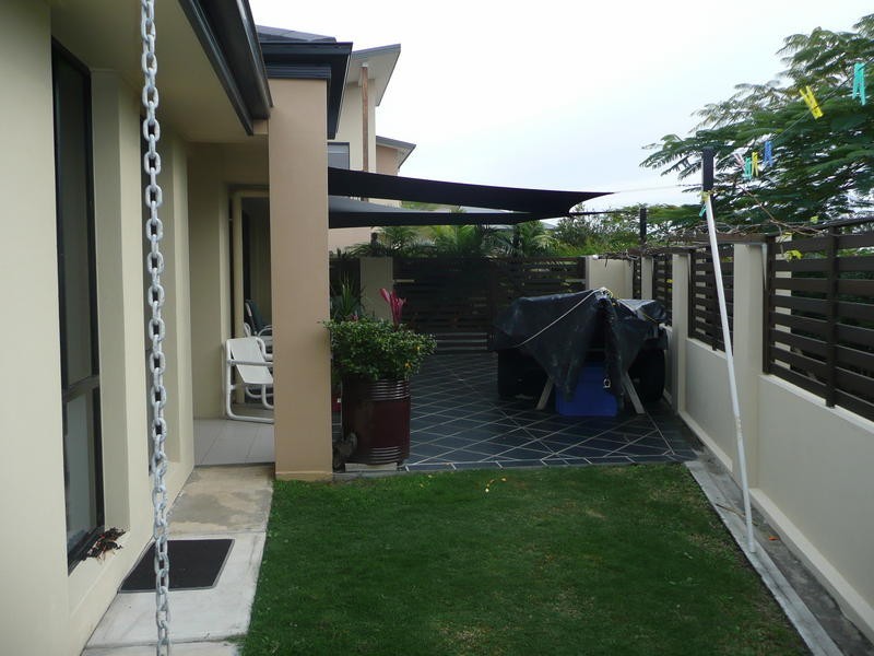 3 Heights Drive, Robina QLD 4226