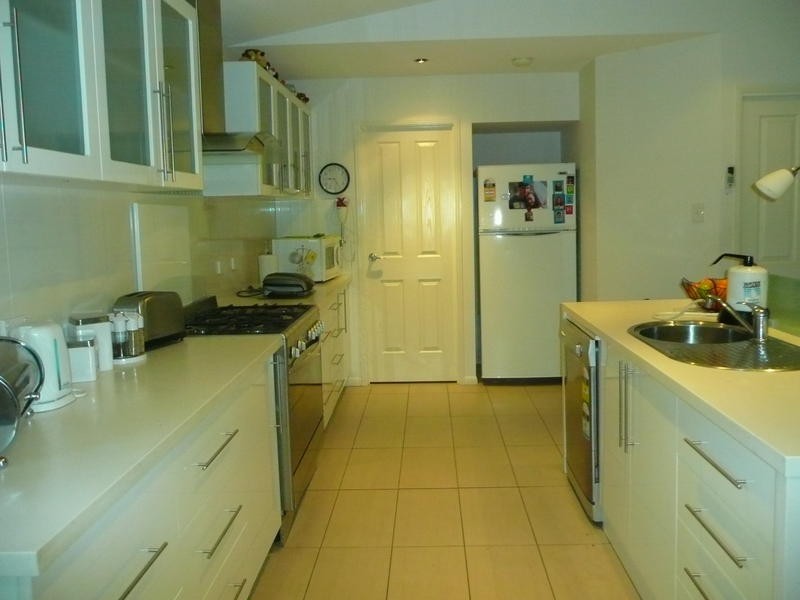 3 Heights Drive, Robina QLD 4226