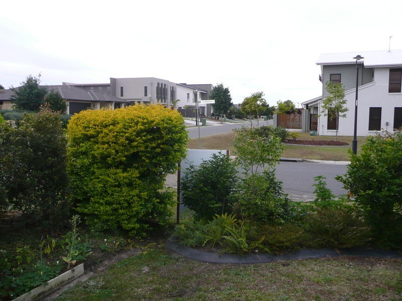 3 Heights Drive, Robina QLD 4226