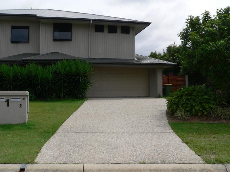 2/ 1 Silvermaple Street, Robina QLD 4226