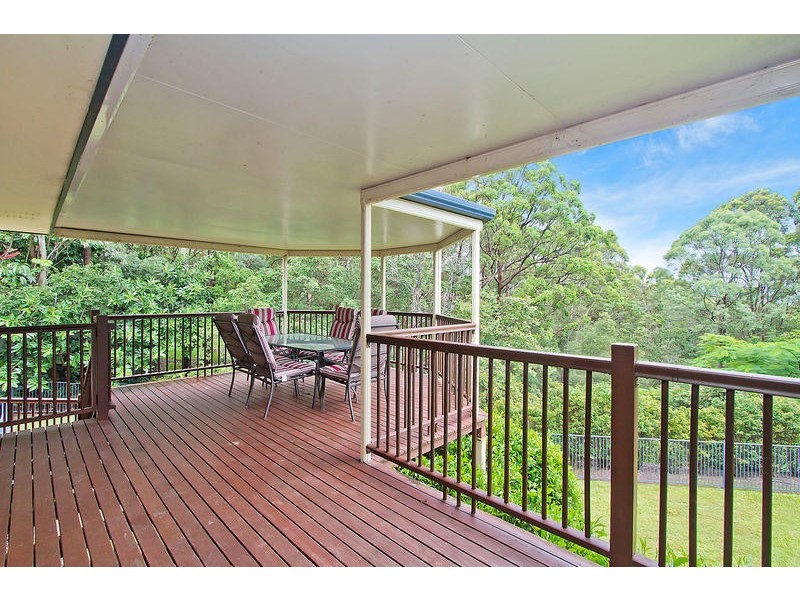 125 Simpsons Road, Elanora QLD 4221