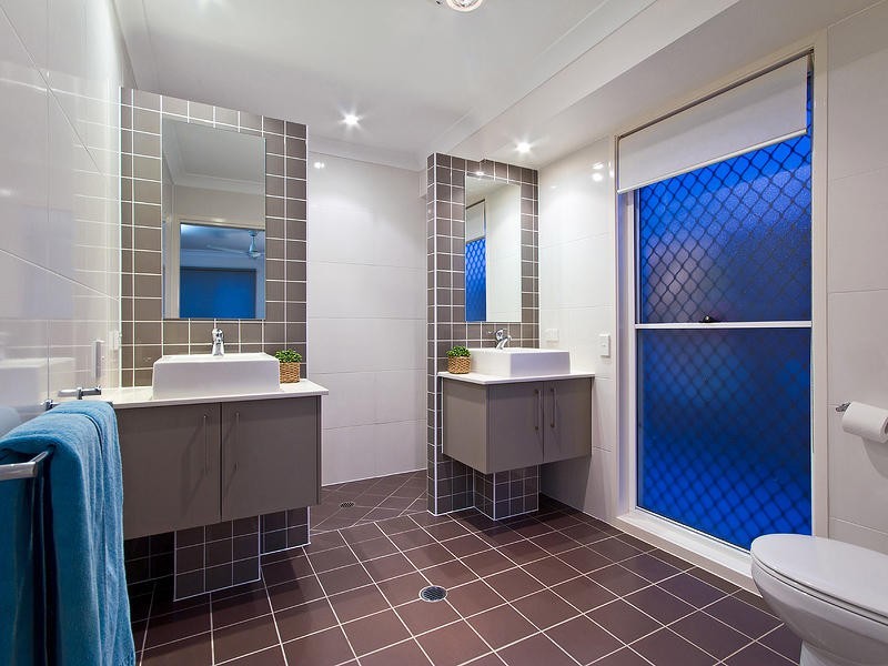 35 Skywatch Circuit, Reedy Creek QLD 4227