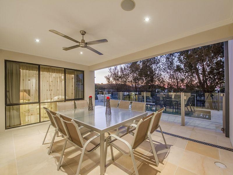 14 Southern Skies Avenue, Reedy Creek QLD 4227