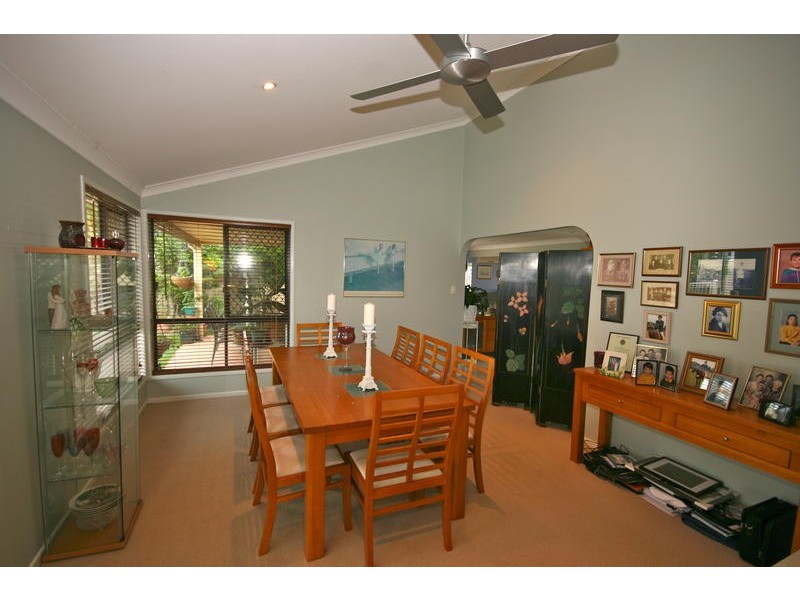 17 St Ives Drive, Robina QLD 4226