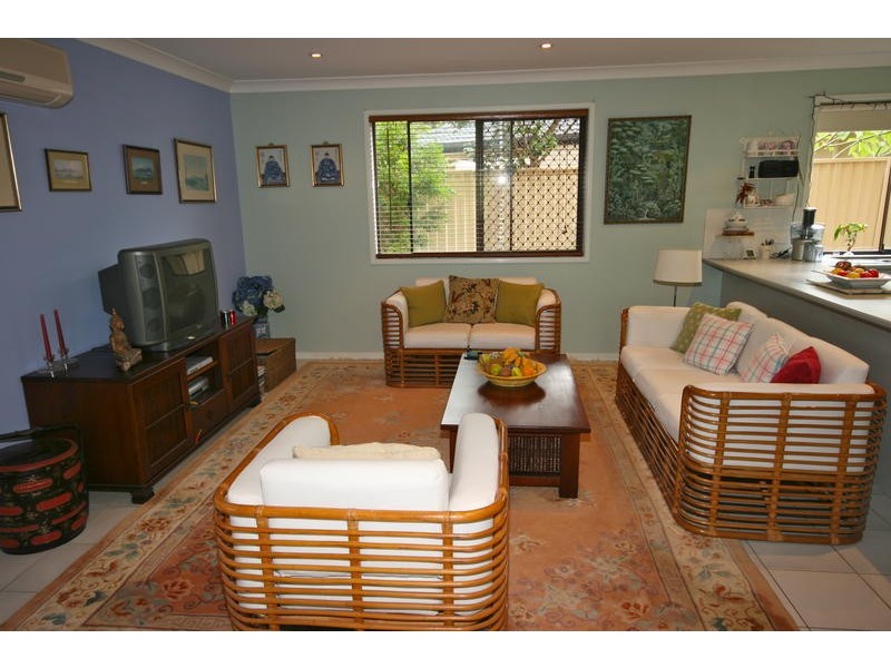 17 St Ives Drive, Robina QLD 4226