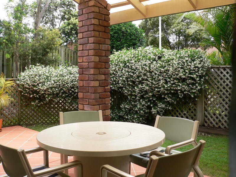 3 St John Court, Robina QLD 4226