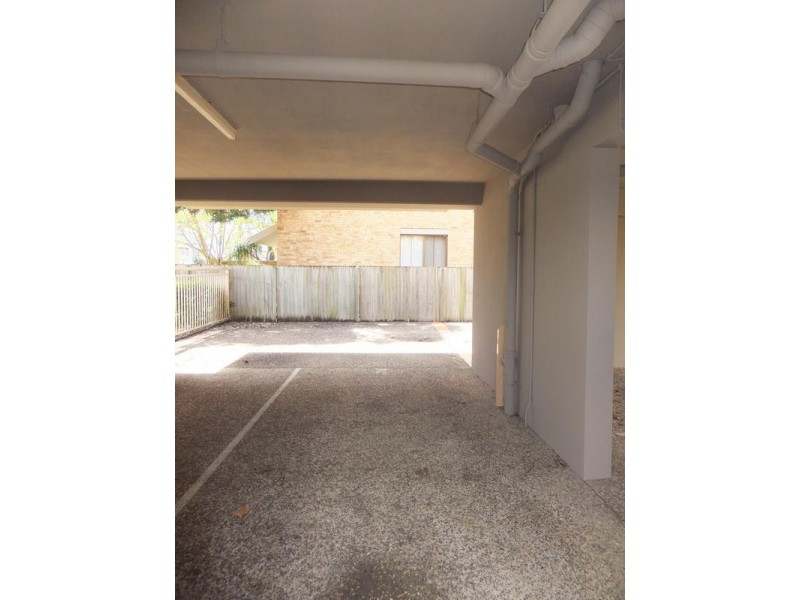 2/ 8 St Kilda Avenue, Broadbeach QLD 4218