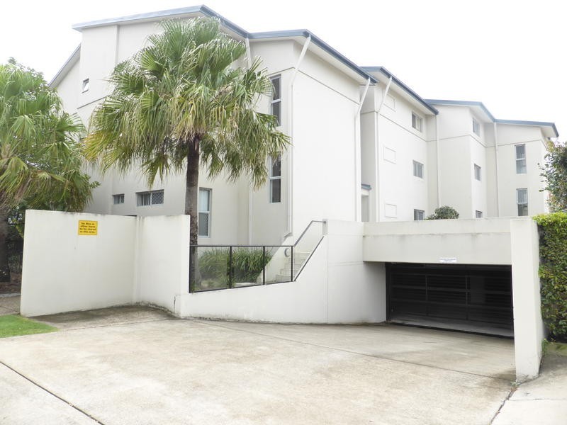 5/ 119 Sunshine Parade, Miami QLD 4220