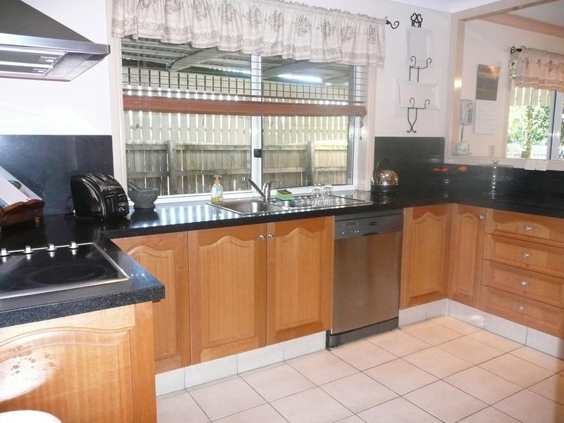 2 Swagman Court, Mudgeeraba QLD 4213