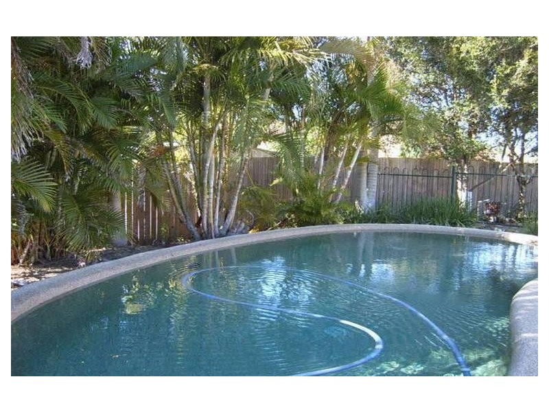 2 Swagman Court, Mudgeeraba QLD 4213