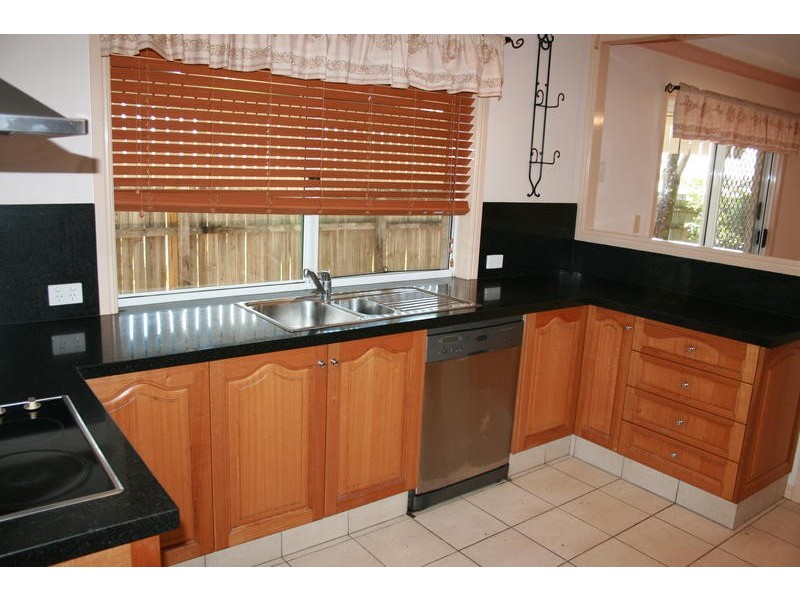 2 Swagman Court, Mudgeeraba QLD 4213