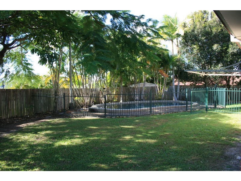 2 Swagman Court, Mudgeeraba QLD 4213