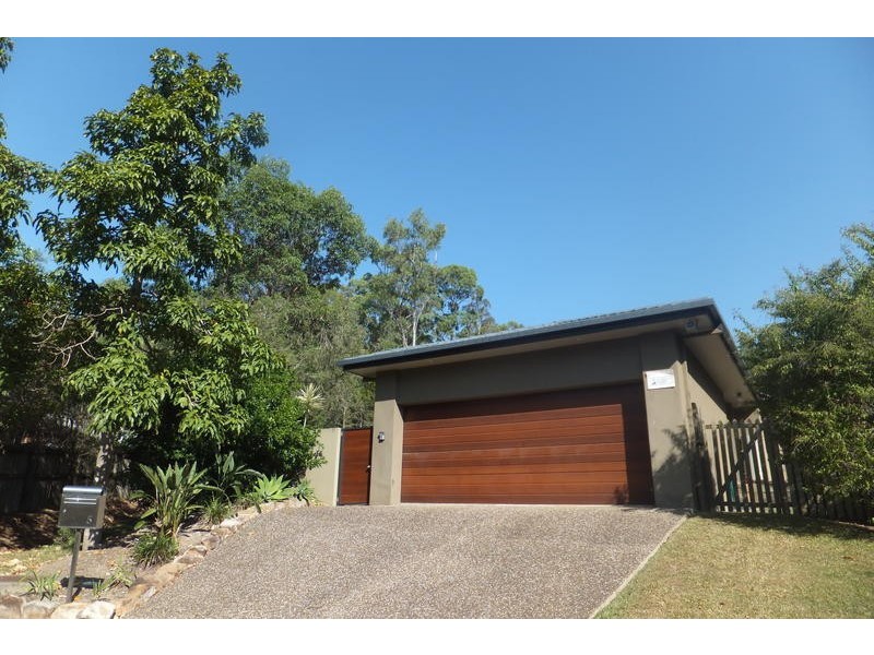 5 Sylvania Place, Robina QLD 4226