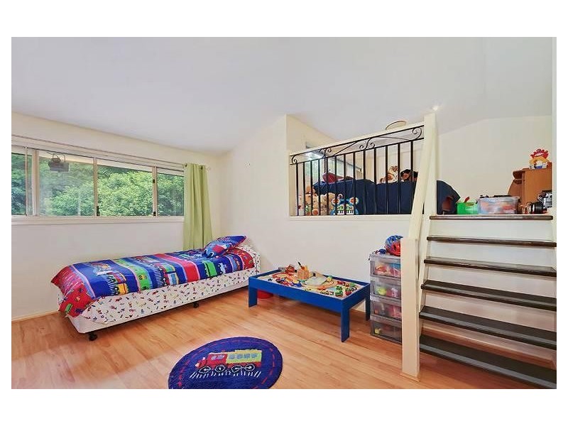 5 Tea Gardens Place, Robina QLD 4226