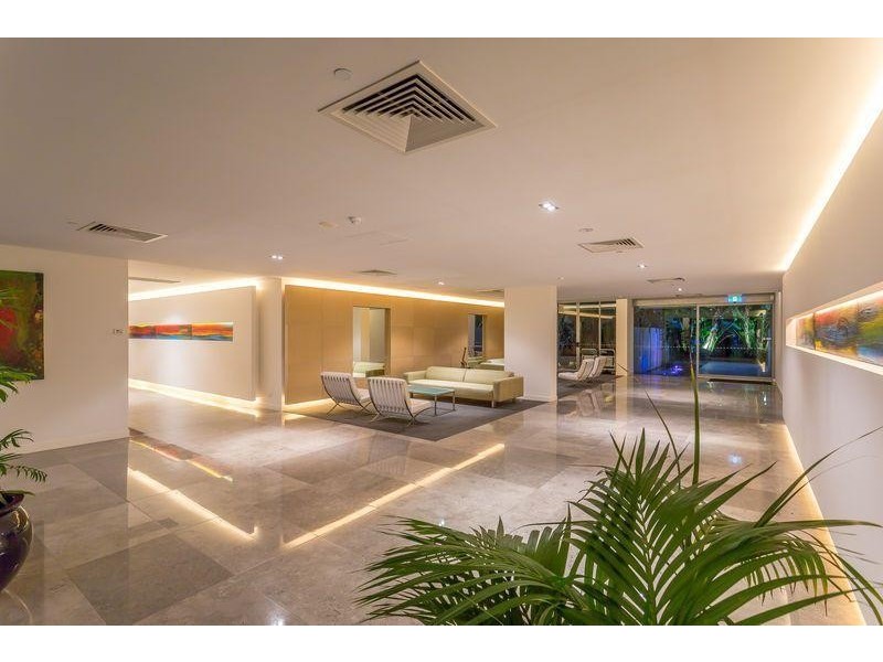 1110/ 33 T E Peters Drive, Broadbeach Waters QLD 4218