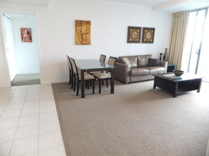 2319/ 33 T E Peters Drive, Broadbeach Waters QLD 4218