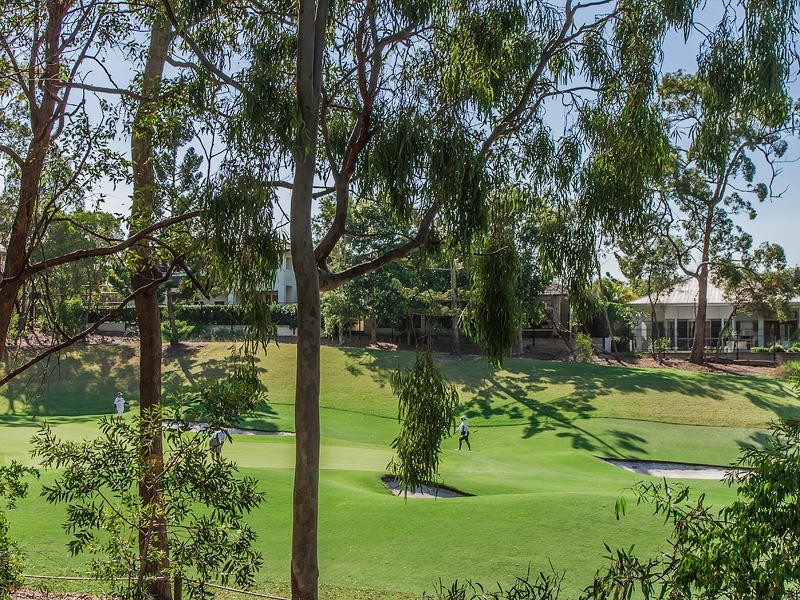 4 The Links, Robina QLD 4226