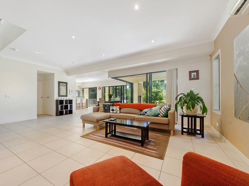 4 The Links, Robina QLD 4226