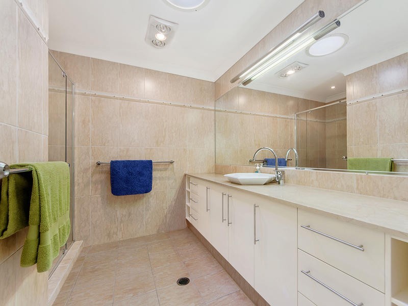 4 The Links, Robina QLD 4226