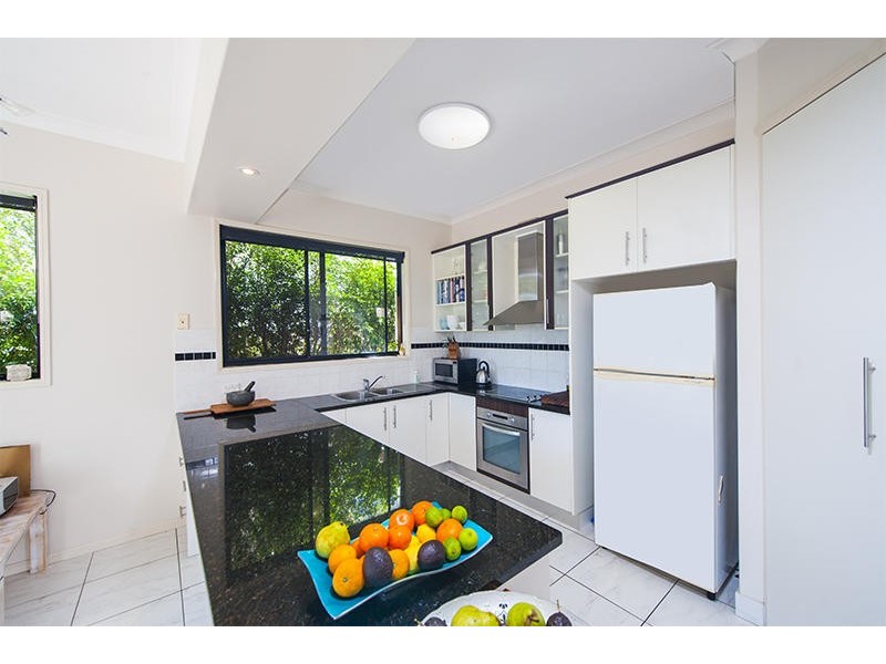 6 The Links, Robina QLD 4226