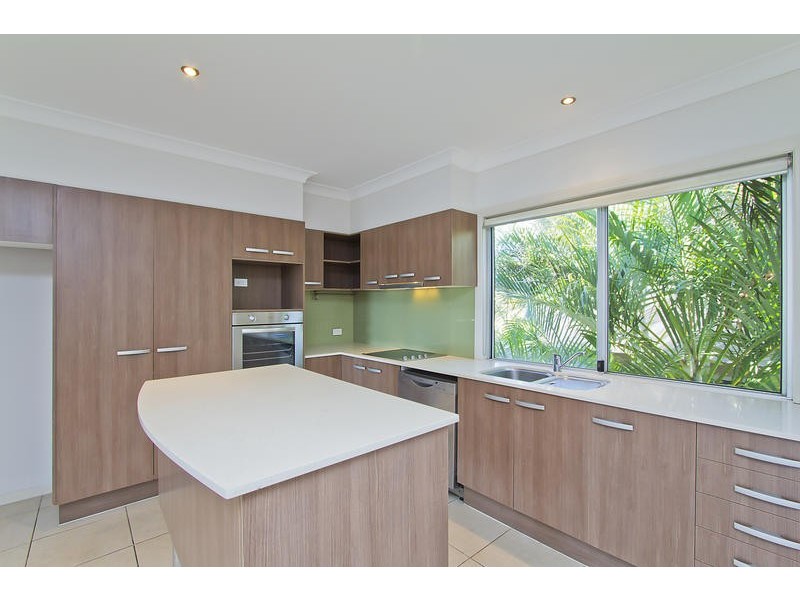 2/ 9 The Links, Robina QLD 4226