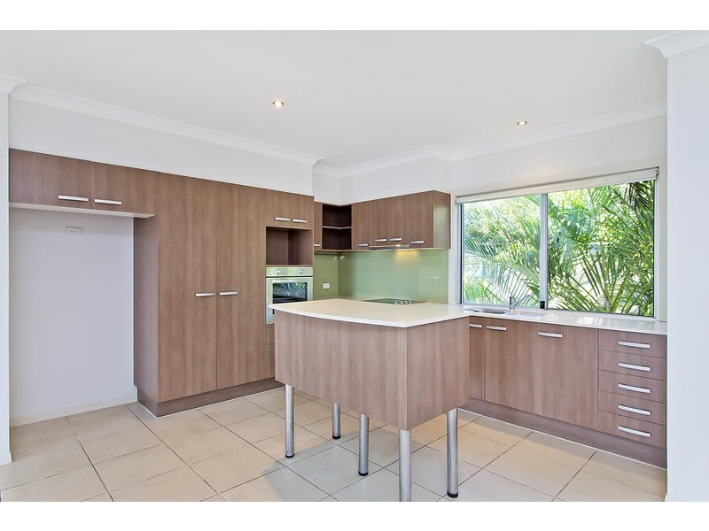 2/ 9 The Links, Robina QLD 4226