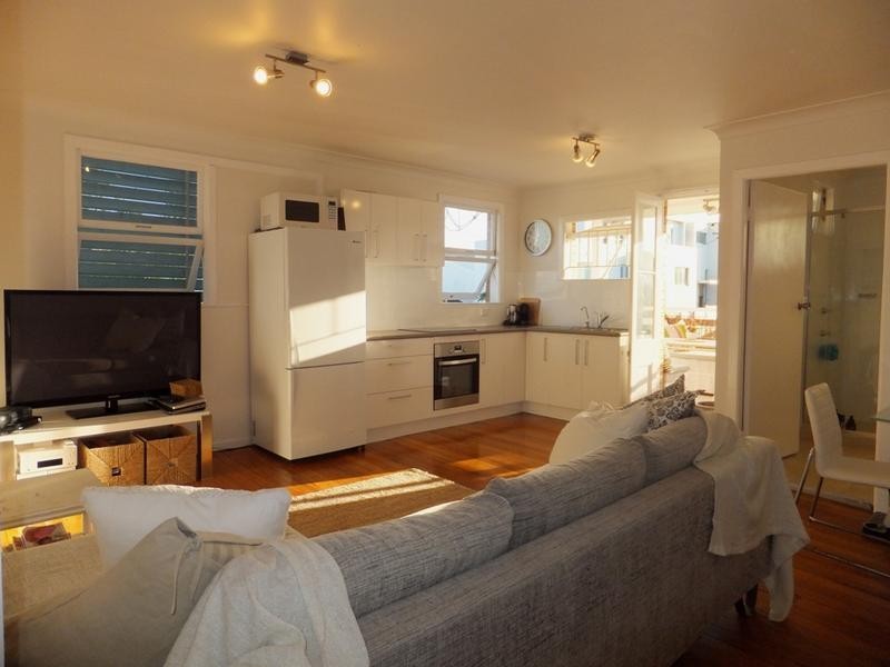 @ Jefferson Lane, Palm Beach QLD 4221