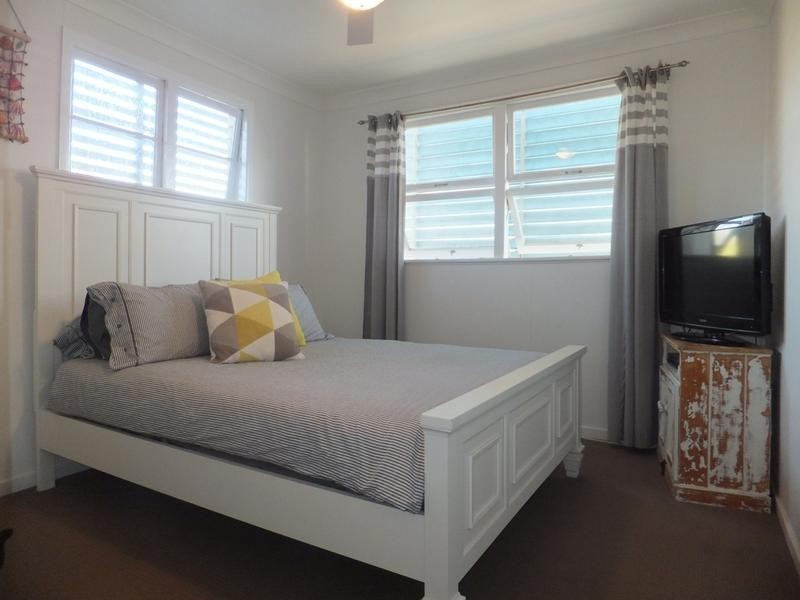 @ Jefferson Lane, Palm Beach QLD 4221