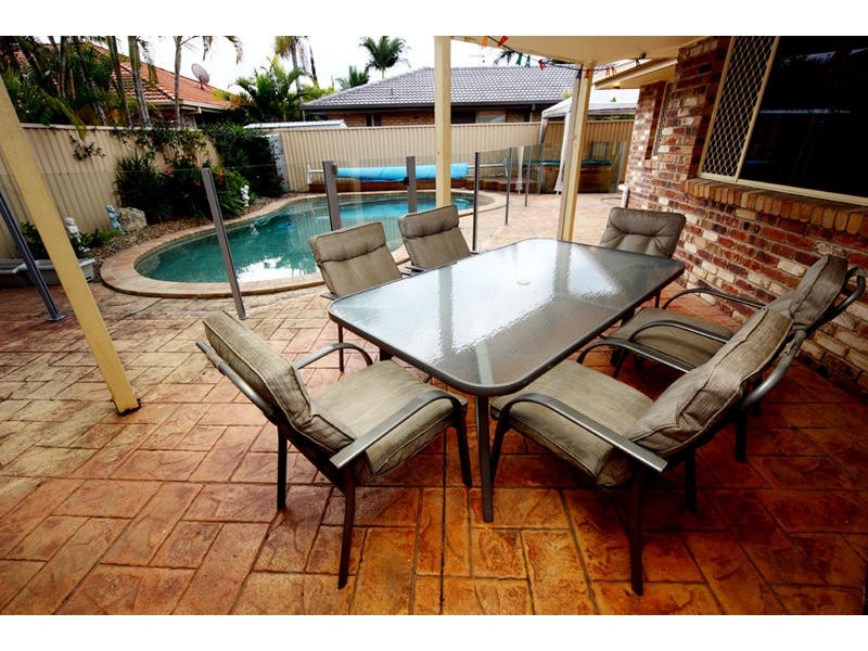 43 Thornleigh Crescent, Varsity Lakes QLD 4227