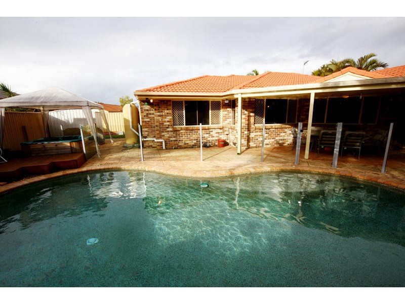 43 Thornleigh Crescent, Varsity Lakes QLD 4227