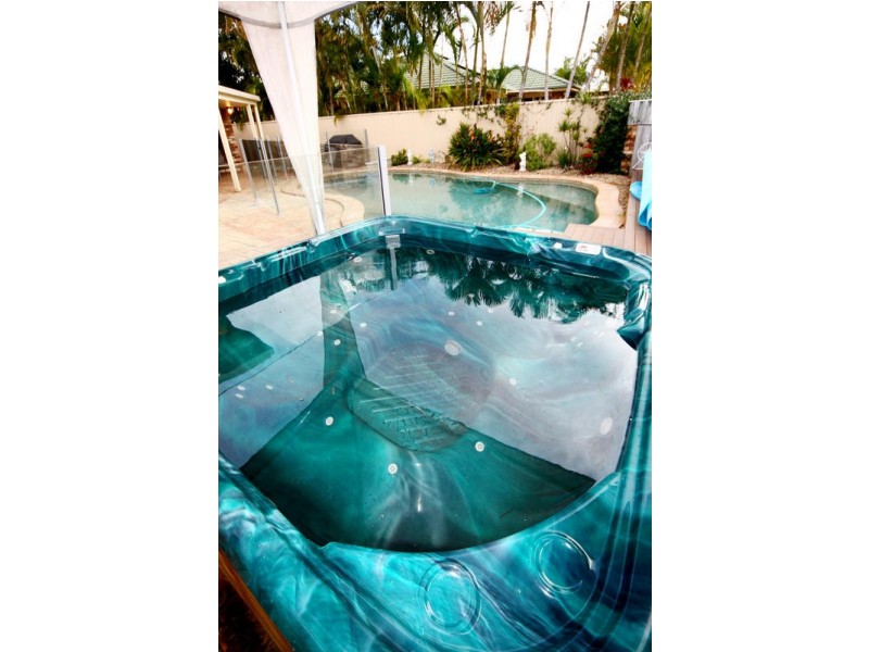 43 Thornleigh Crescent, Varsity Lakes QLD 4227