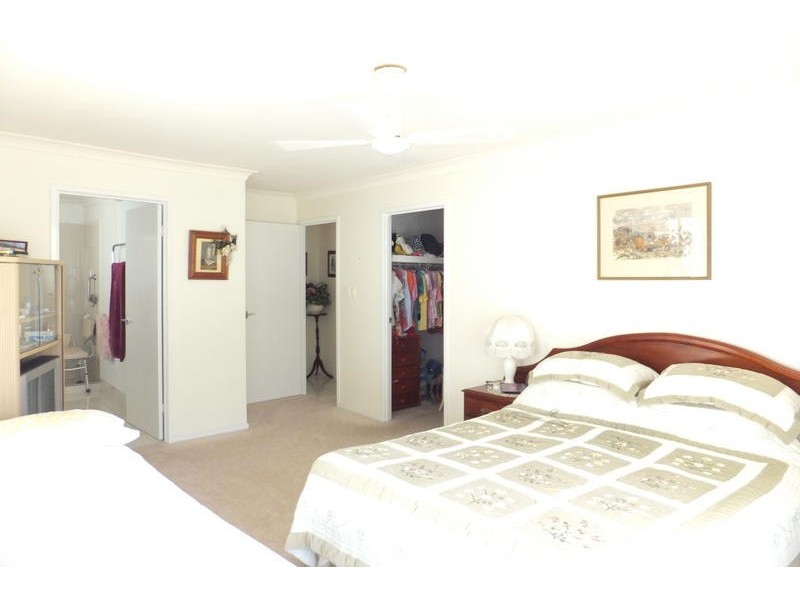 52 Thorngate Drive, Robina QLD 4226