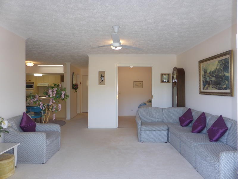 11/ 25 Thorngate Drive, Robina QLD 4226