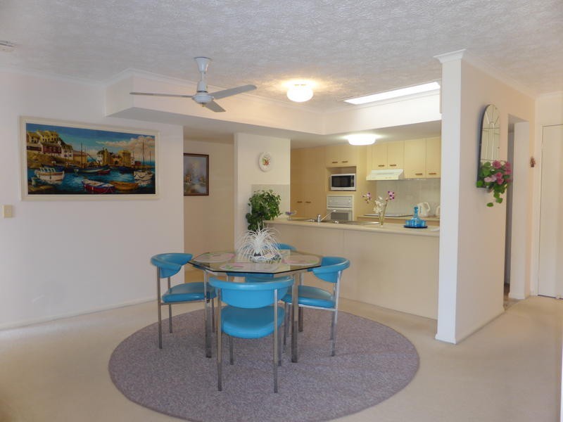 11/ 25 Thorngate Drive, Robina QLD 4226