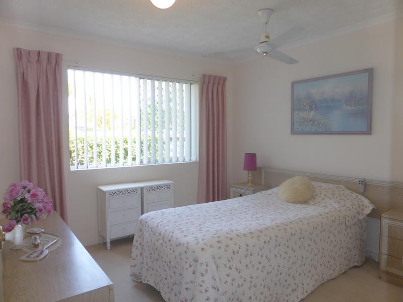 11/ 25 Thorngate Drive, Robina QLD 4226