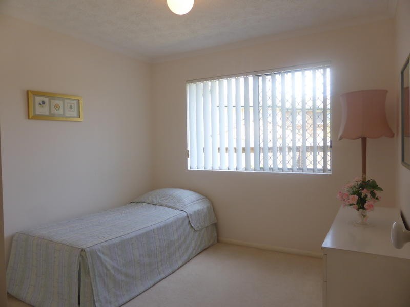 11/ 25 Thorngate Drive, Robina QLD 4226
