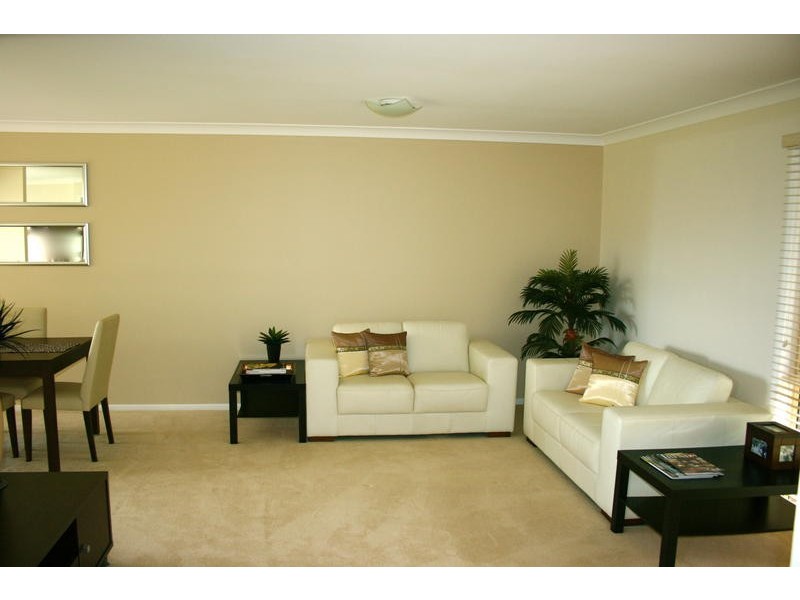 99 Thorngate Drive, Robina QLD 4226