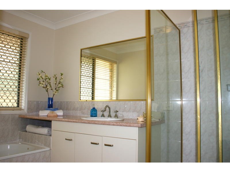 99 Thorngate Drive, Robina QLD 4226
