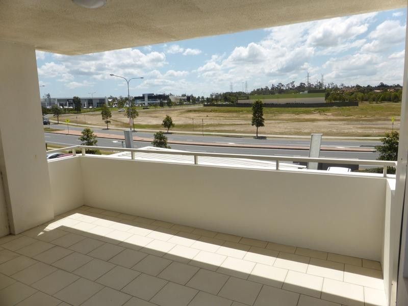 1/ 510 Christine Avenue, Robina QLD 4226