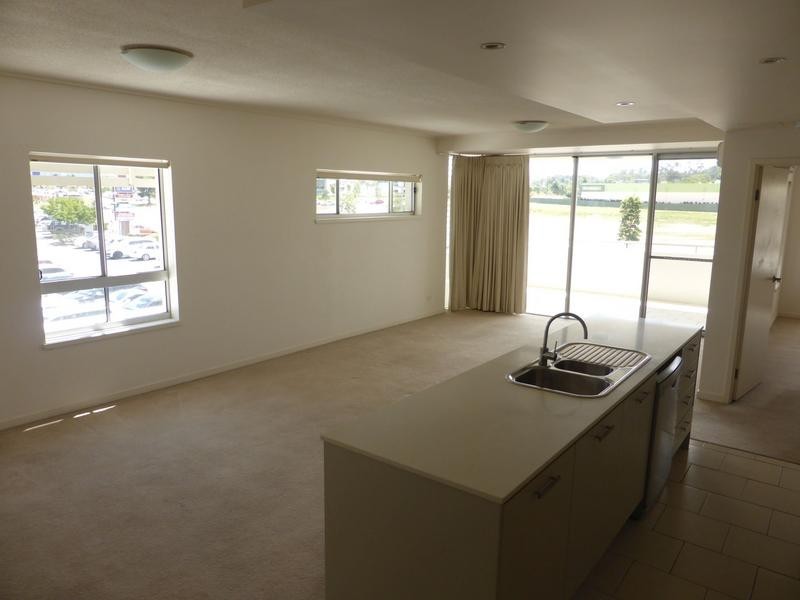 1/ 510 Christine Avenue, Robina QLD 4226