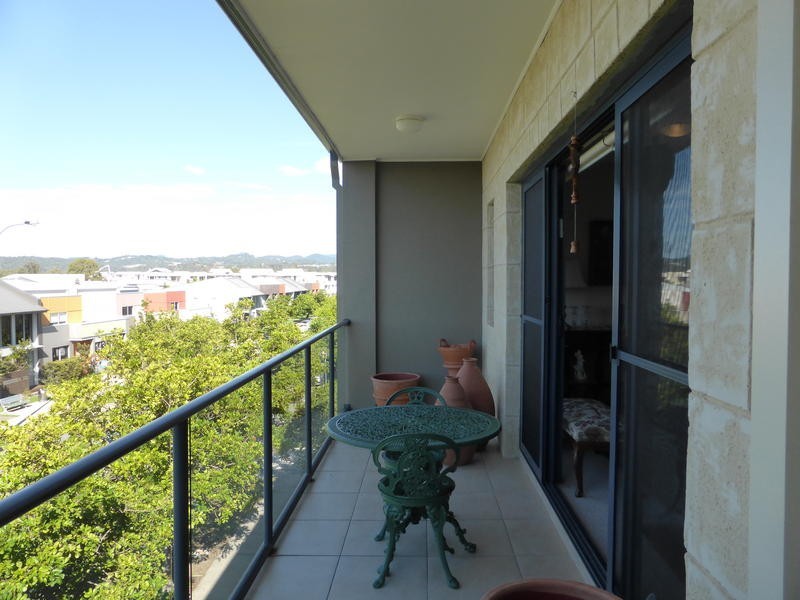 5/ 22 Tourangeau Cr, Varsity Lakes QLD 4227