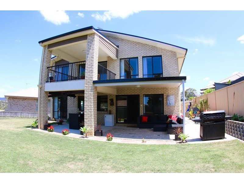 14 Tralee Court, Carrara QLD 4211