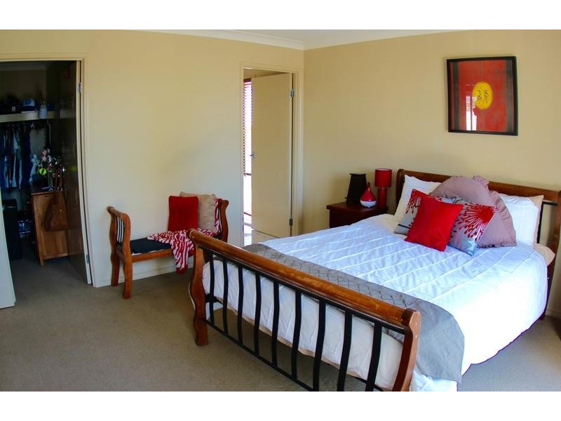 14 Tralee Court, Carrara QLD 4211