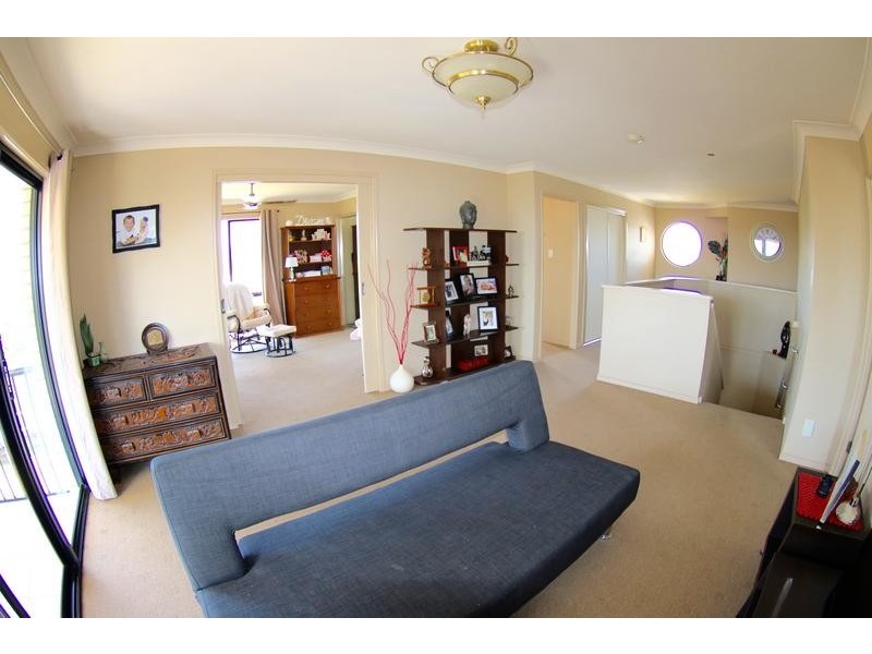 14 Tralee Court, Carrara QLD 4211