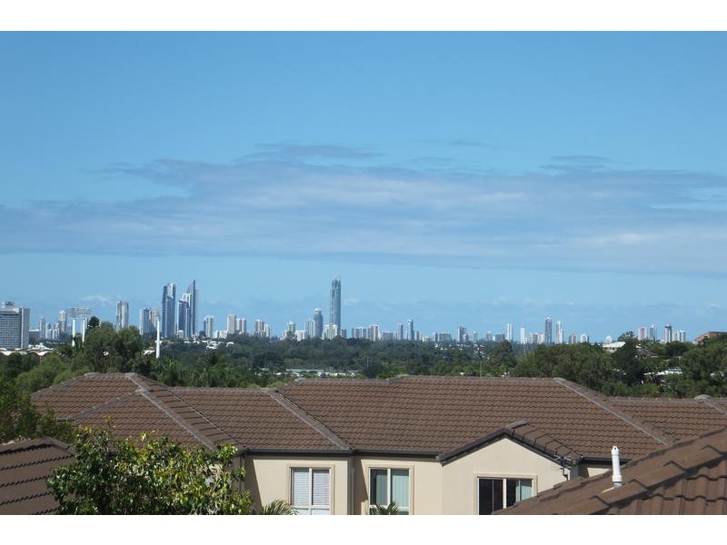 14 Tralee Ct, Carrara QLD 4211