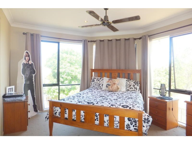 14 Tralee Ct, Carrara QLD 4211