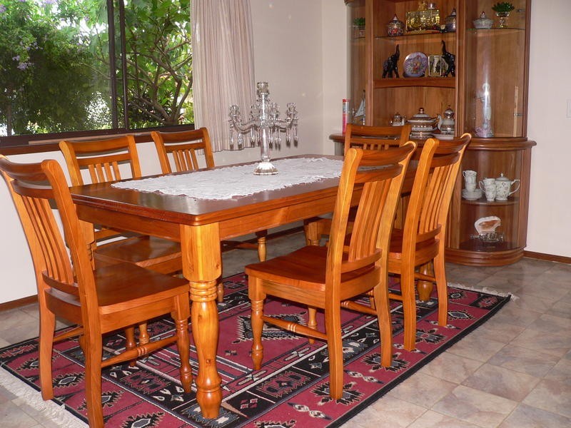 12 Treeview Drive, Burleigh Waters QLD 4220